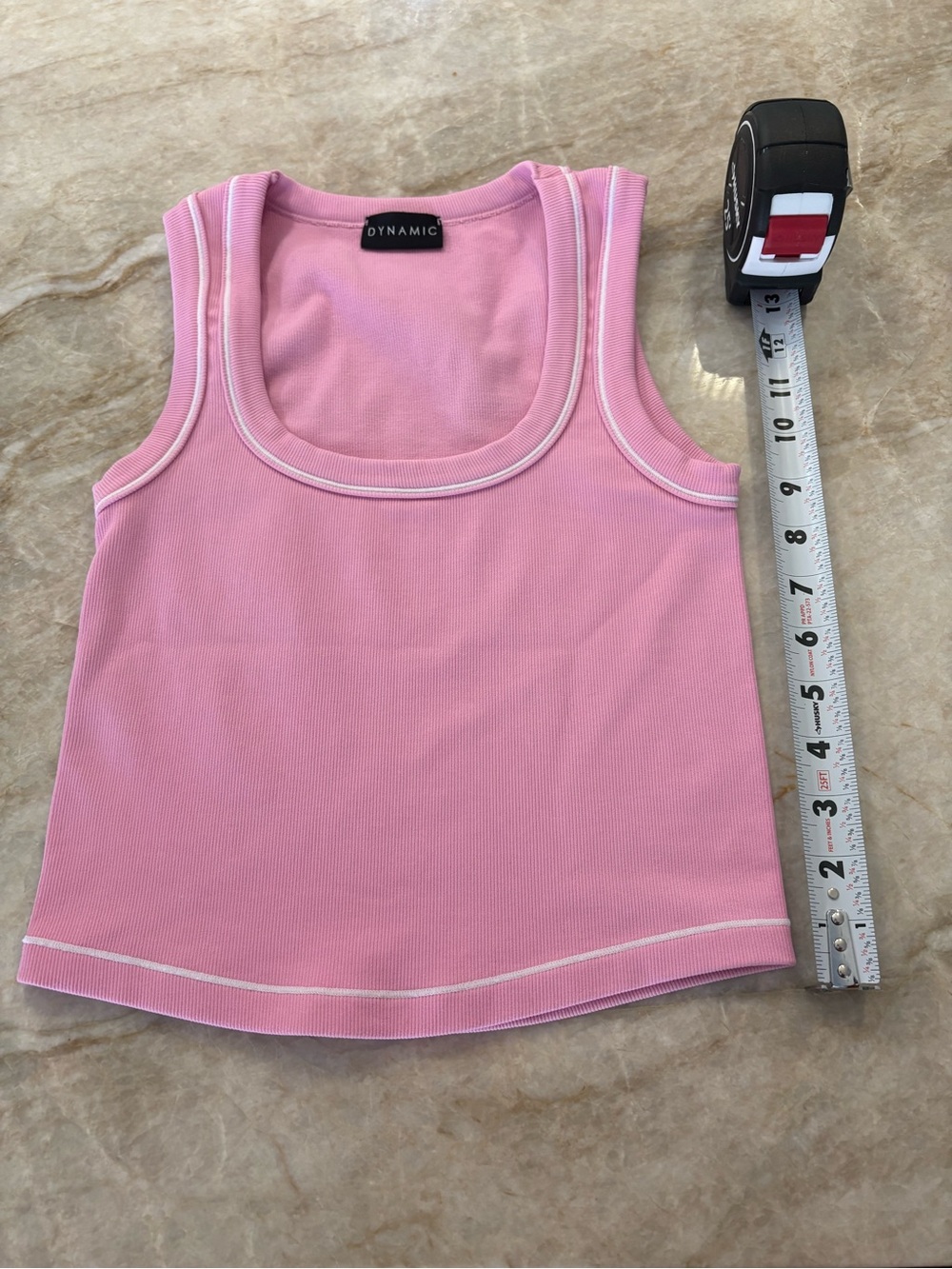 Dynamic workout top - Picture 4 of 5